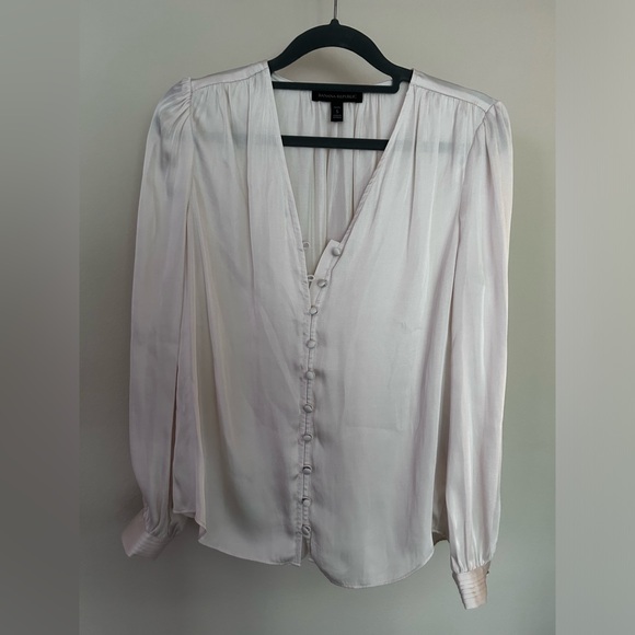 Banana Republic Soft Satin V Neck Blouse S Petite - Picture 2 of 8
